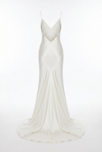Load image into Gallery viewer, Ciara Bridal Gown - Wearemancini