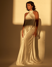 Load image into Gallery viewer, Phoebe Bridal Gown - Wearemancini